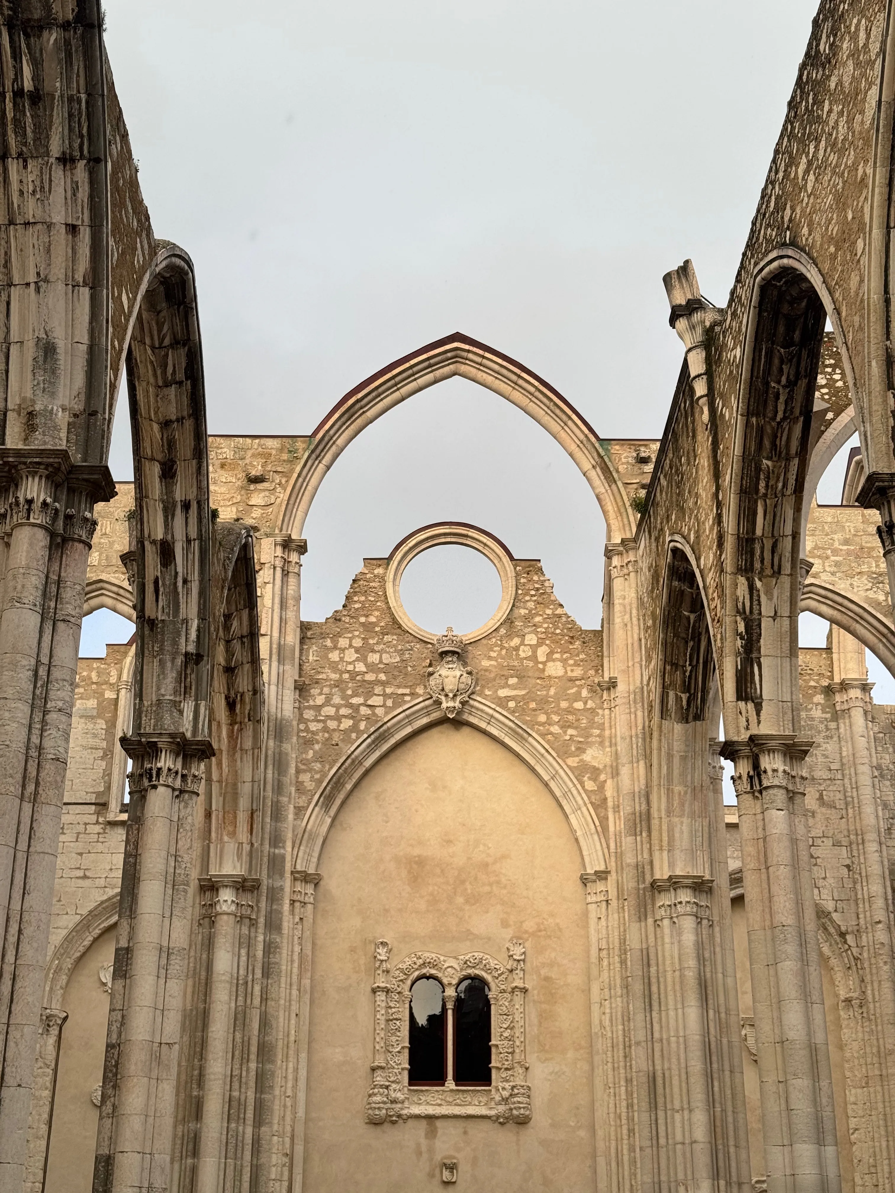 Photo of the remainings of Carmo church in Lisbon